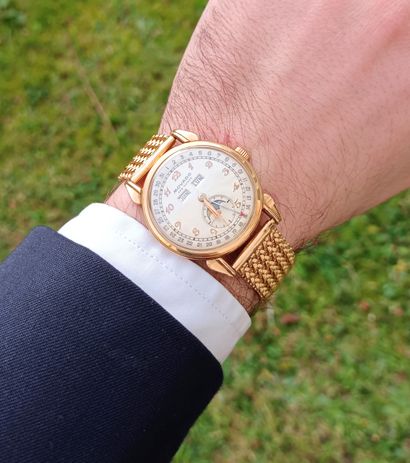 MOVADO.
Montre de poignet celestograph en...