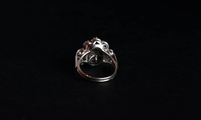 18K (750 thousandths) white gold and platinum...