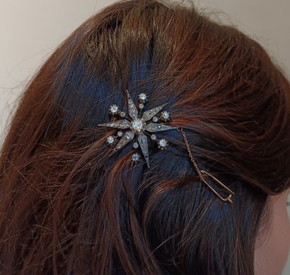 18K (750 mm) yellow gold and silver star...