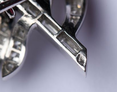 From Boucheron, Paris, clip - plume circa...