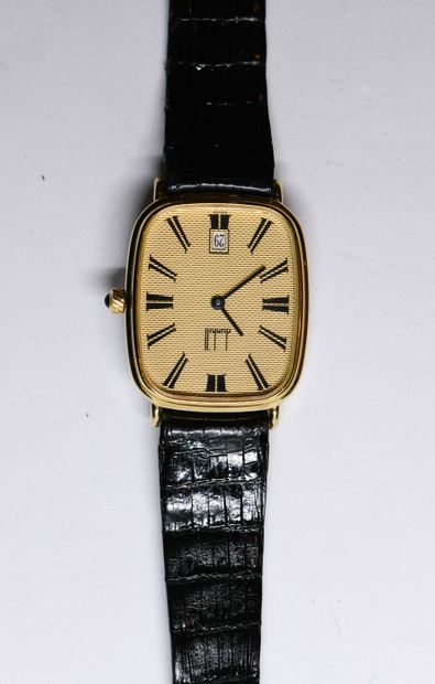 DUNHILL.
Montre de poignet en plaqué or à...