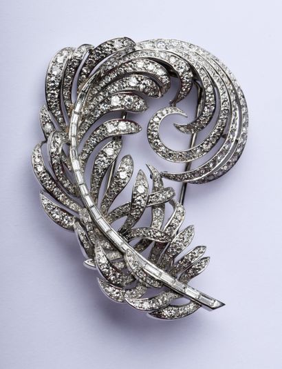 From Boucheron, Paris, clip - plume circa...