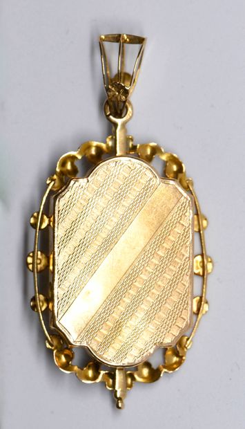 Reliquary pendant in 18K (750k) yellow gold...