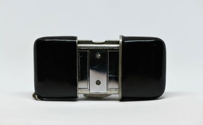 MOVADO.
Montre de sac, de voyage ou de bureau,...