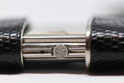 MOVADO.
Montre de sac, de voyage ou de bureau,...