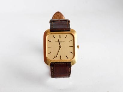VACHERON CONSTANTIN.
Montre d'homme rectangulaire...