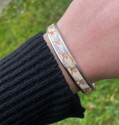HERMES.
Silver-plated metal bracelet with...