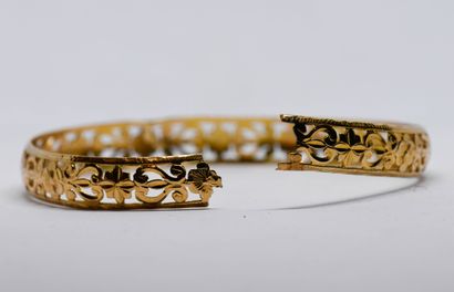 Bracelet in yellow gold 750 thousandths with...