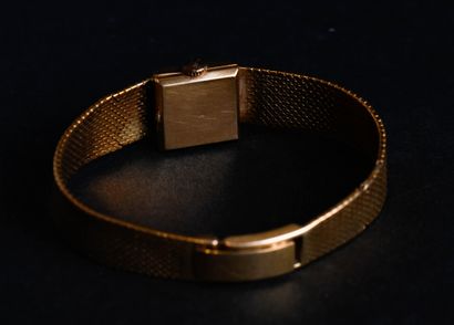 Montre de dame LONGINES en or jaune 18 carats...