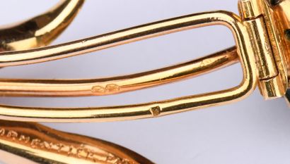 PARMENTIER Paris Brooch in 18-carat (750-millimeter)...