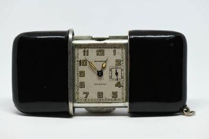 MOVADO.
Montre de sac, de voyage ou de bureau,...