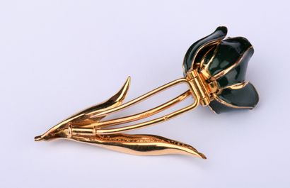 PARMENTIER Paris Brooch in 18-carat (750-millimeter)...