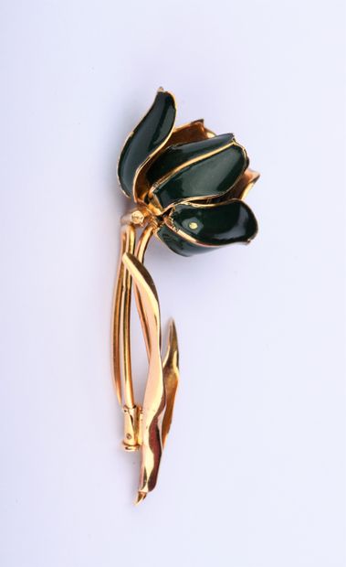 PARMENTIER Paris Brooch in 18-carat (750-millimeter)...
