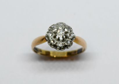 *Small gold and silver ring set with an old-cut...