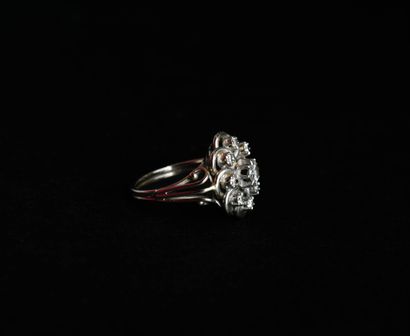 18K (750 thousandths) white gold and platinum...