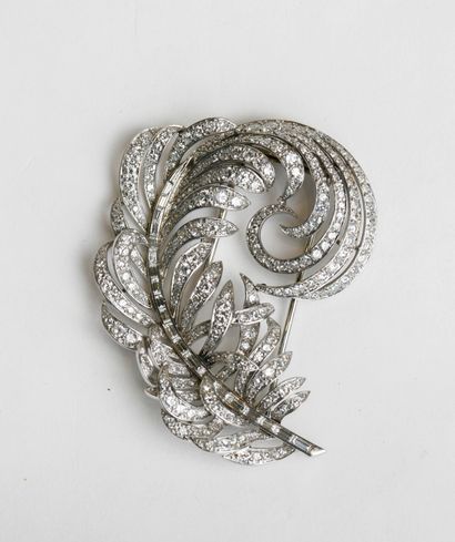 From Boucheron, Paris, clip - plume circa...