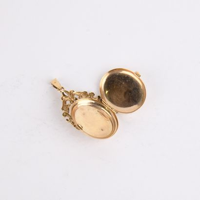 Pendentif porte-photographie en or jaune...