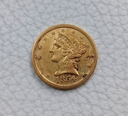 5 US Dollars gold coin from 1854