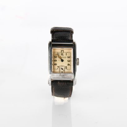 From the House of Jaeger Lecoultre
Men's...