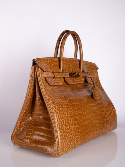 HERMES
Birkin bag 40 in fawn crocodile (Crocodylus...