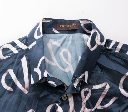 LOUIS VUITTON
Chemise en coton à décor de...