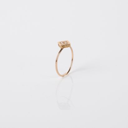 Antique ring with square motif adorned with...