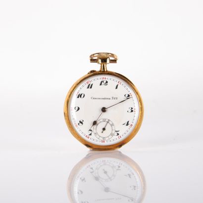 Yellow gold gousset watch with foliate decoration
Enamelled...