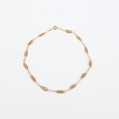 Necklace in 18 carat (750 thousandths) yellow...