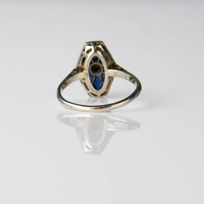 Ring in 18-carat white gold (750 thousandths)...