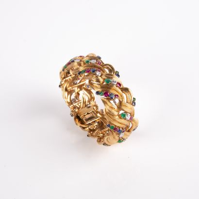 From the House of BOUCHERON
Half-set 