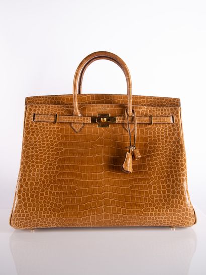 HERMES
Birkin bag 40 in fawn crocodile (Crocodylus...