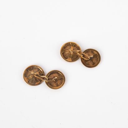 Paire de boutons de manchette en or jaune...
