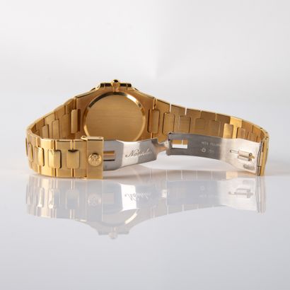 PATEK PHILIPPE
NAUTILUS. REF. 3900/1J-054.
LATE...