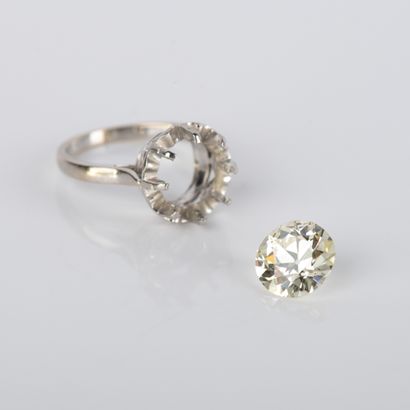 Solitaire set with a 3.99-carat cut diamond,...