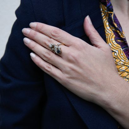 toi et moi ring in 18-carat (750 thousandths)...