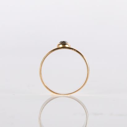 Yellow and white gold (750 thousandths) ring...
