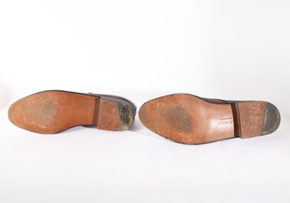 WESTON
Paire de chaussures en cuir marron
Taille...