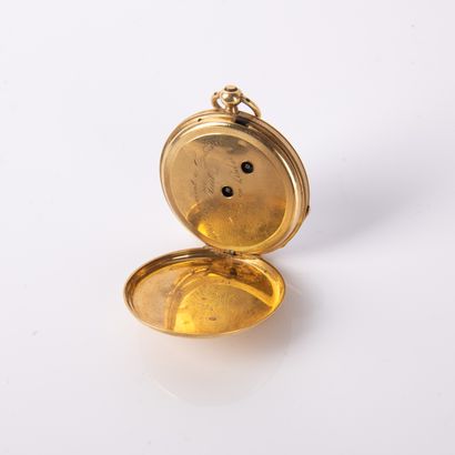 Pocket watch in yellow gold 
Gold inner case
Enamelled...