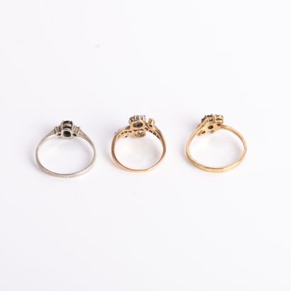 Lot de 2 bagues:
- une ancienne bague Toi...