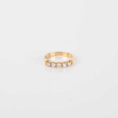Half wedding ring set with 5 modern-cut diamonds,...