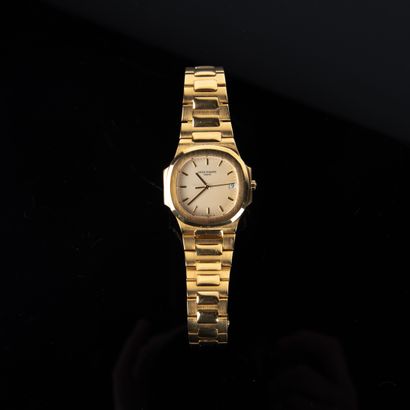 PATEK PHILIPPE
NAUTILUS. REF. 3900/1J-054.
LATE...