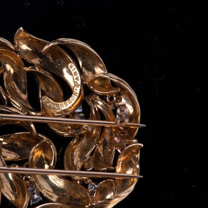 From the House of BOUCHERON
Half-set 