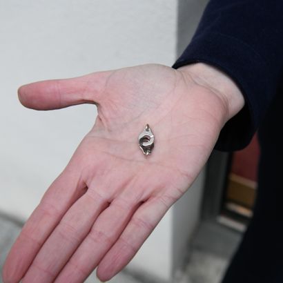 From Dinh Van Handcuffs R8, in 18-carat (750...