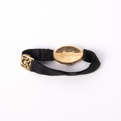 Idol oval yellow gold (750 thousandths) ladies'...