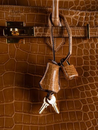 HERMES
Birkin bag 40 in fawn crocodile (Crocodylus...