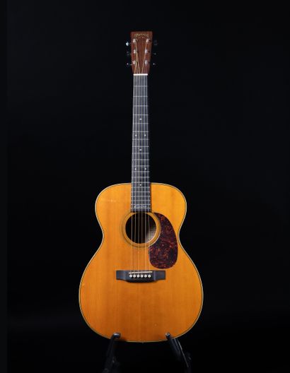 MARTIN - Guitare folk électro-accoustique...