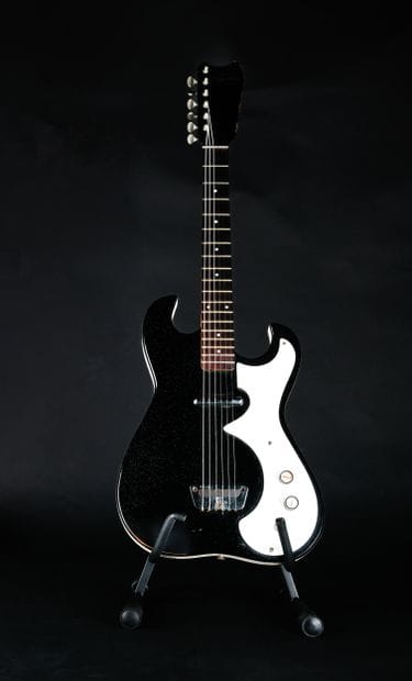 SILVERTONE - Guitare électrique 1448

Marque...