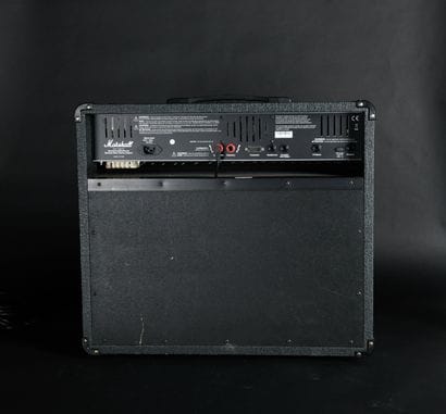 MARSHALL - Amplificateur guitare AVT150

Marque...