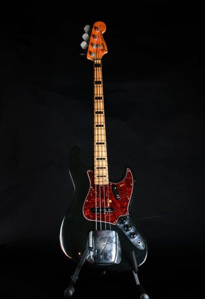 FENDER - Guitare basse électrique JAZZ BASS...