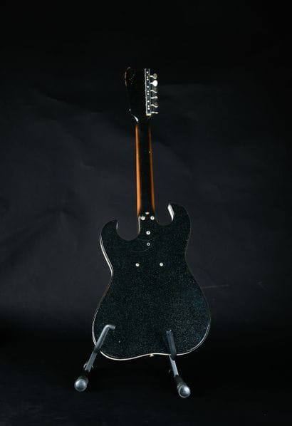 SILVERTONE - Guitare électrique 1448

Marque...